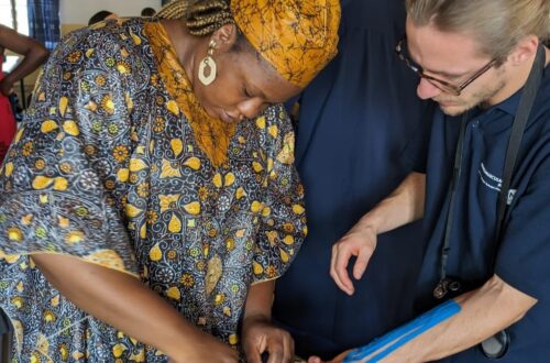 Sostieni Harouna nel suo percorso di chirurgia e riabilitazione pediatrica